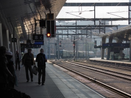 Wien-Hauptbahnhof_180906e.jpg
